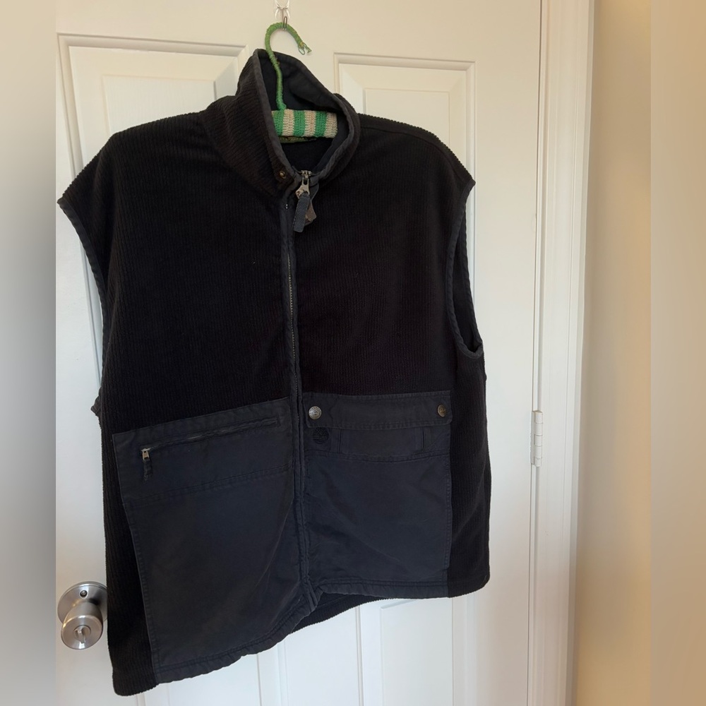 Vintage Timberland black vest. Size XL